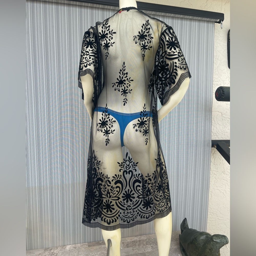 RIO SEXY BEACH COVER Black Sheer Floral Kimono Cover-Up NWT SIZE MEDIUM - Picture 2 of 13